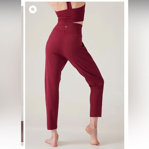 NWT New ATHLETA Elation Pant Dressy Jogger Wine Dark Red Coffeeberry Medium - Picture 4 of 5